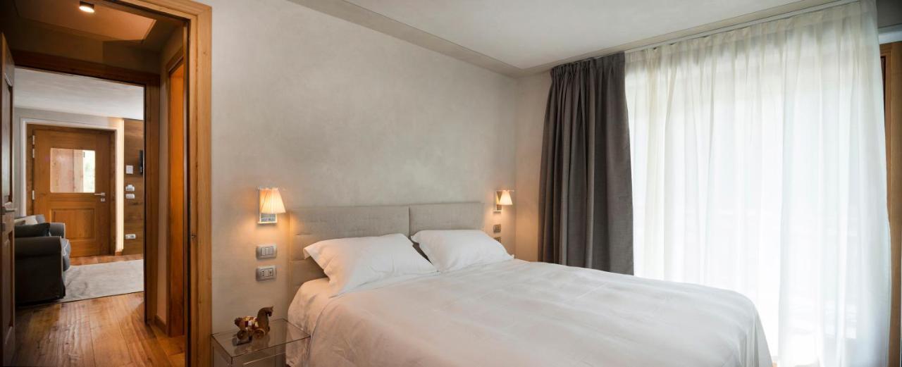 3 Chalets Aparthotel Бройл-Червиня Екстериор снимка