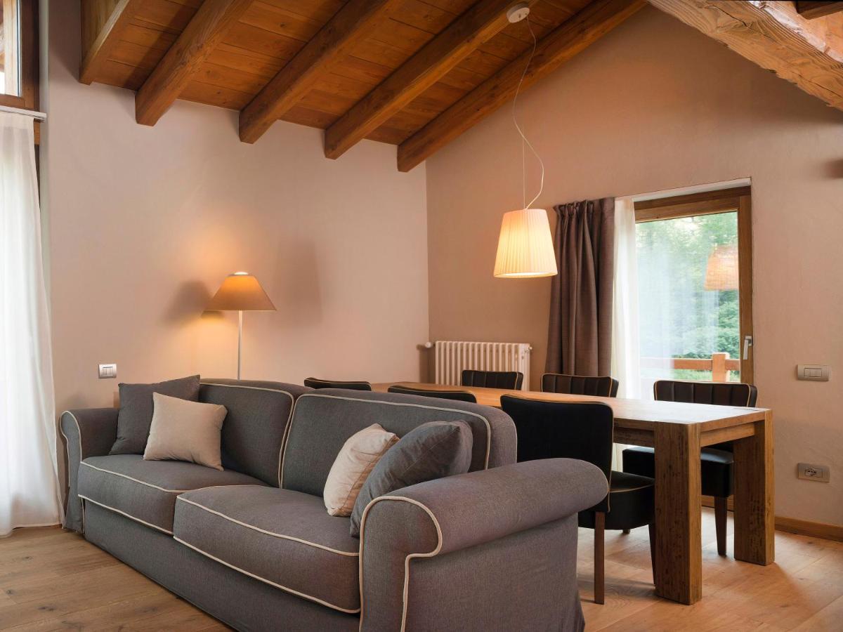 3 Chalets Aparthotel Бройл-Червиня Екстериор снимка
