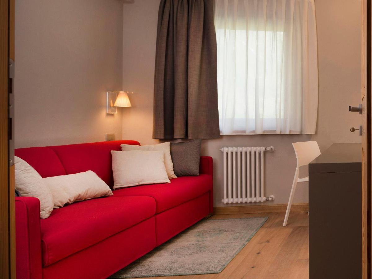 3 Chalets Aparthotel Бройл-Червиня Екстериор снимка