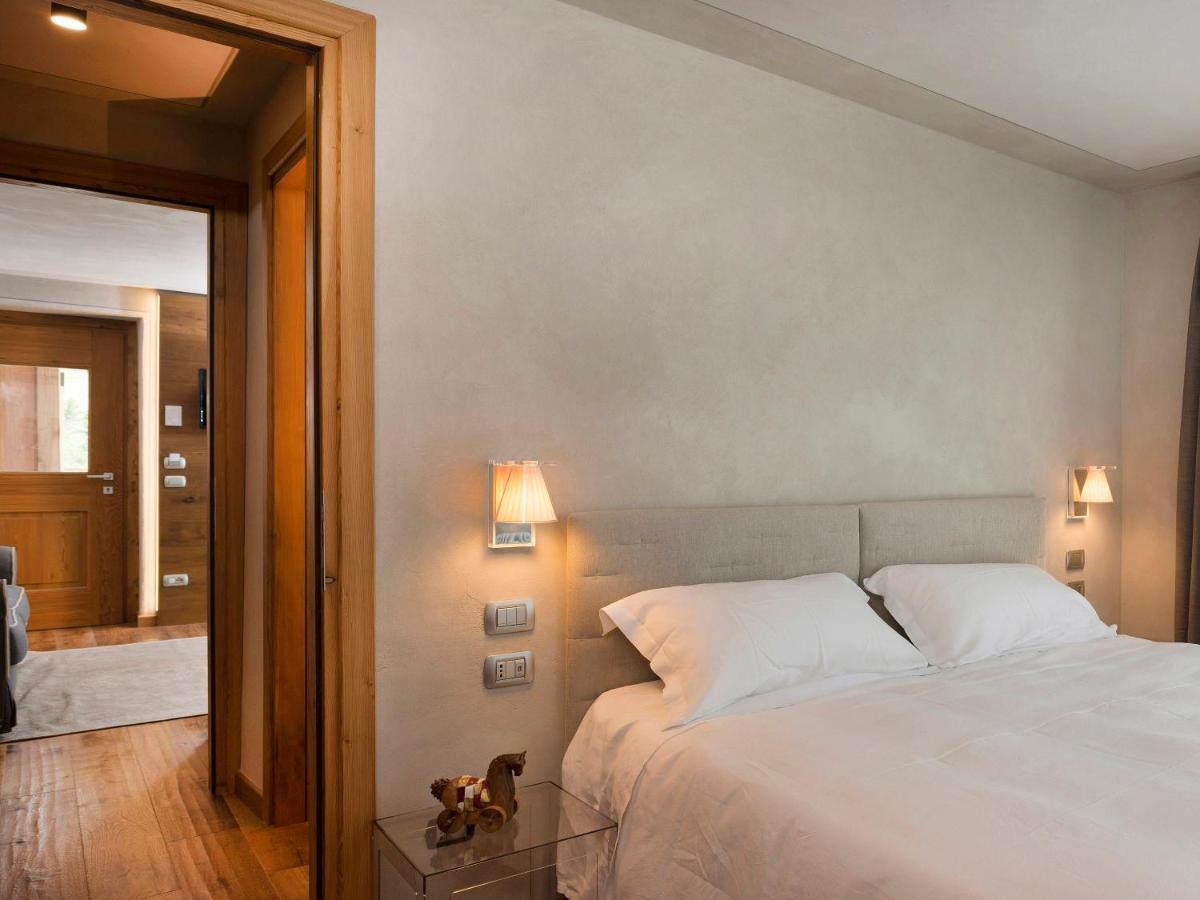 3 Chalets Aparthotel Бройл-Червиня Екстериор снимка