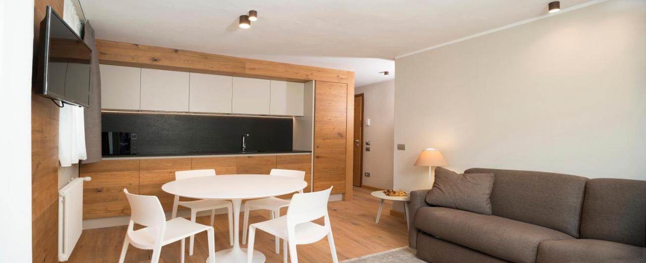 3 Chalets Aparthotel Бройл-Червиня Екстериор снимка